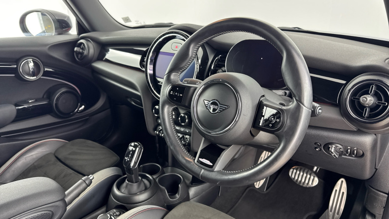 MINI Hatchback 1.5 Cooper Sport 3dr Auto Petrol Hatchback